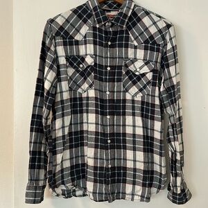 Levi’s Flannel Shirt